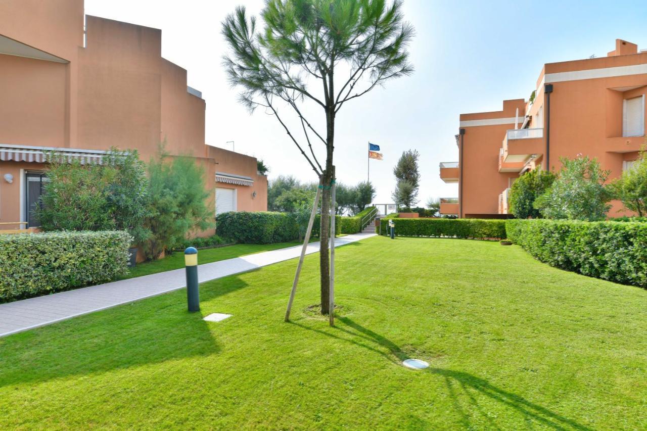 Residence Garuda Cavallino-Treporti Exterior photo